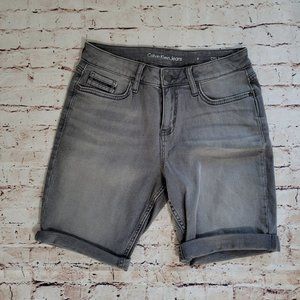 Calvin Klein Jeans, City Short, Size 4, Grey